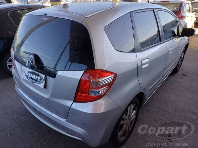 2013 HONDA FIT 
