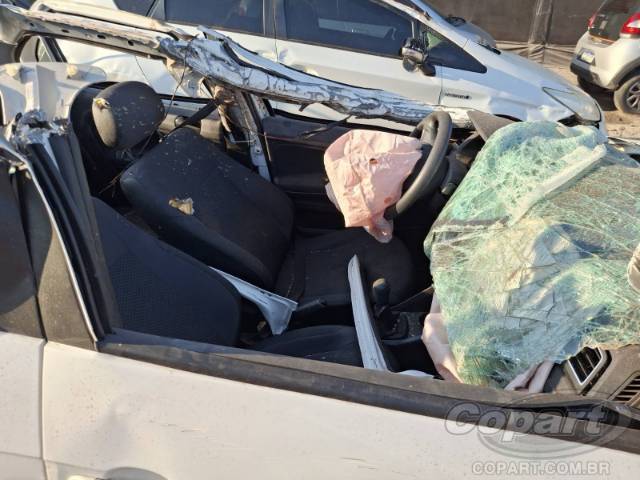 2022 VOLKSWAGEN VOYAGE 