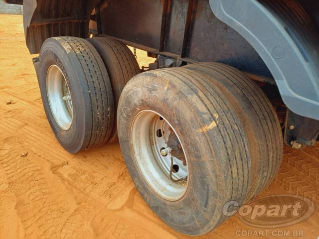 2023 GUERRA SEMI-REBOQUE 