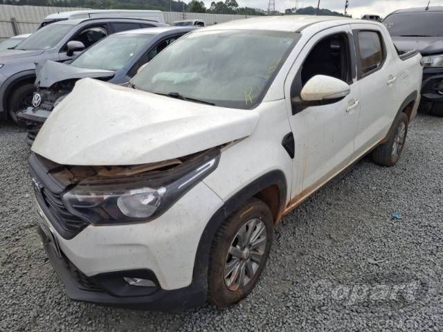 2022 FIAT STRADA CD 