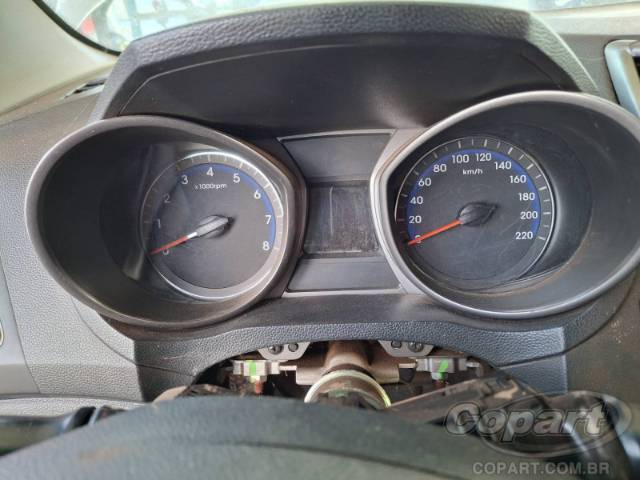 2017 HYUNDAI HB20 