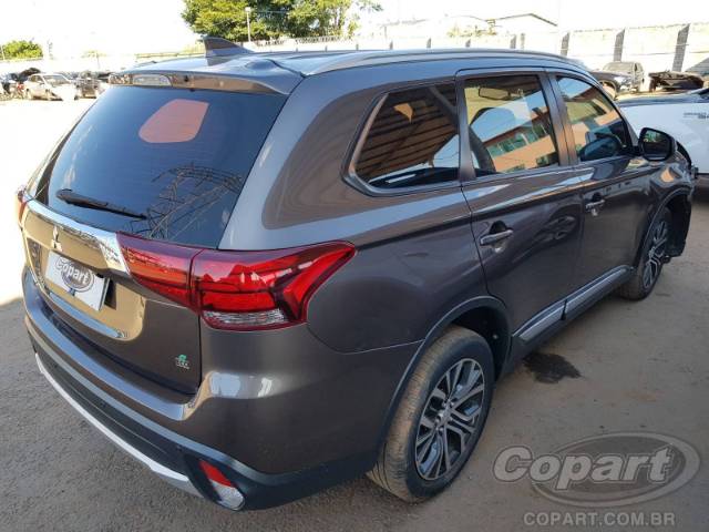 2018 MITSUBISHI OUTLANDER 