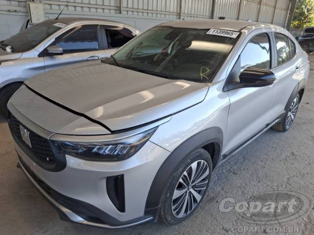 2025 FIAT FASTBACK 