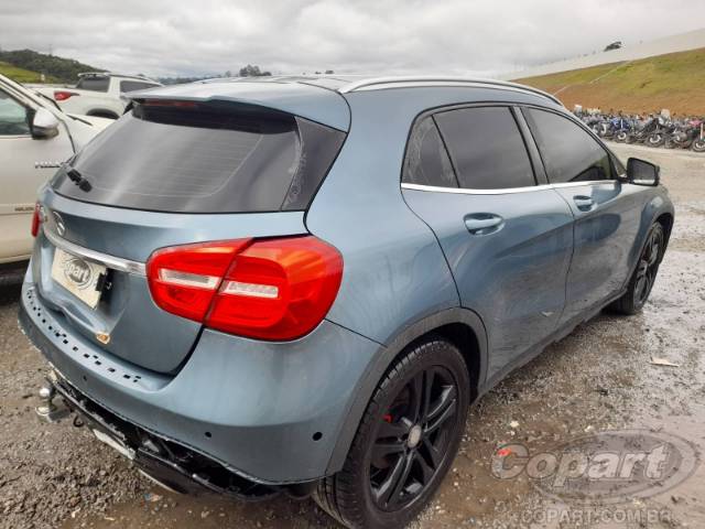 2015 MERCEDES BENZ CLASSE GLA 