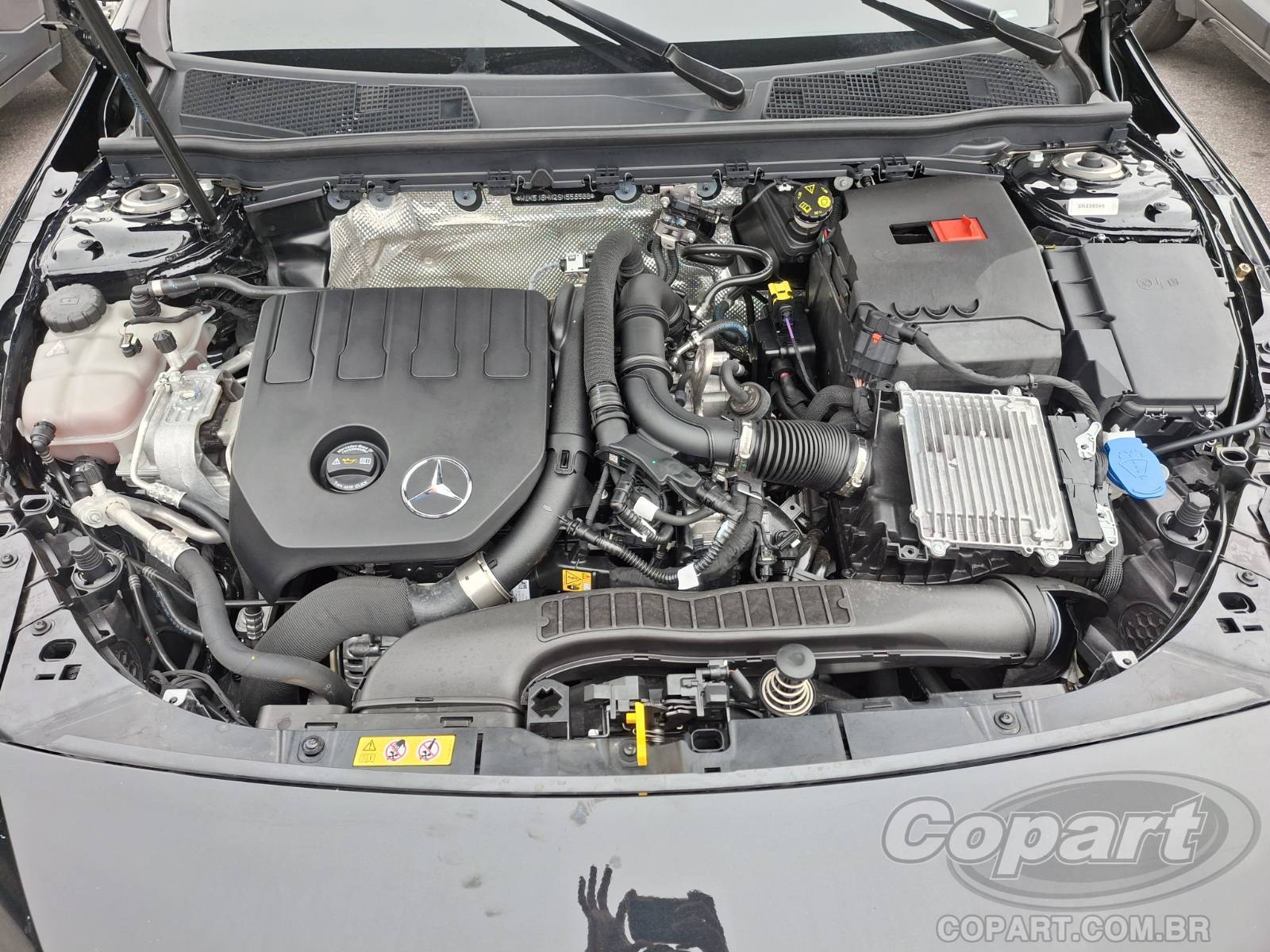 2025 MERCEDES BENZ CLASSE CLA — foto 7 de 10