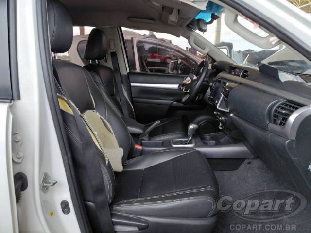 2021 TOYOTA HILUX CD 