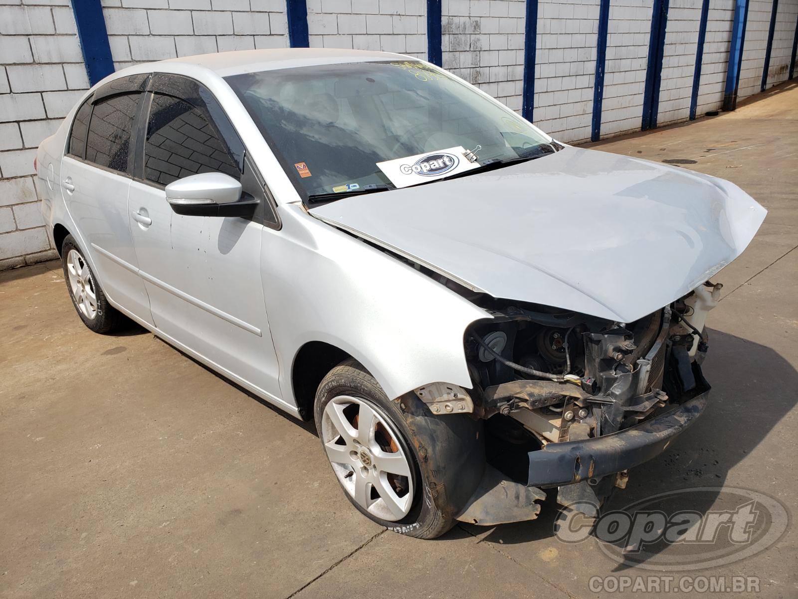 Veículo VW - VolksWagen Polo Volkswagen Polo Sedan 1.6 Total Flex 2012 2012 em leilão