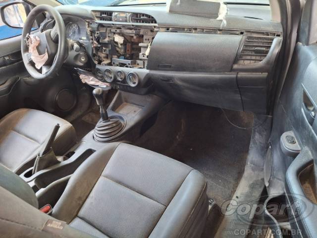 2017 TOYOTA HILUX CS 