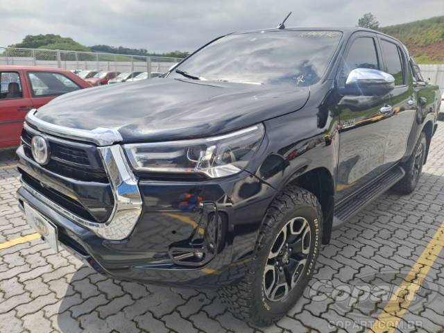 2021 TOYOTA HILUX CD 