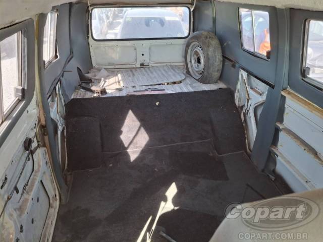 2009 VOLKSWAGEN KOMBI FURGAO 