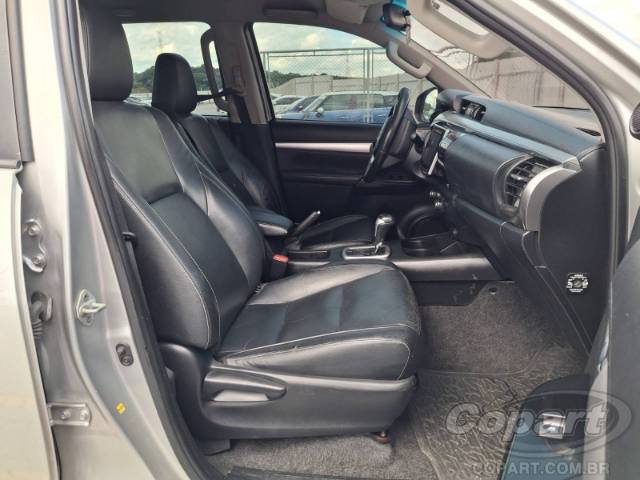 2017 TOYOTA HILUX CD 