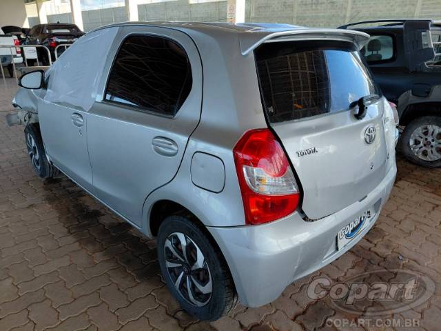 2016 TOYOTA ETIOS 