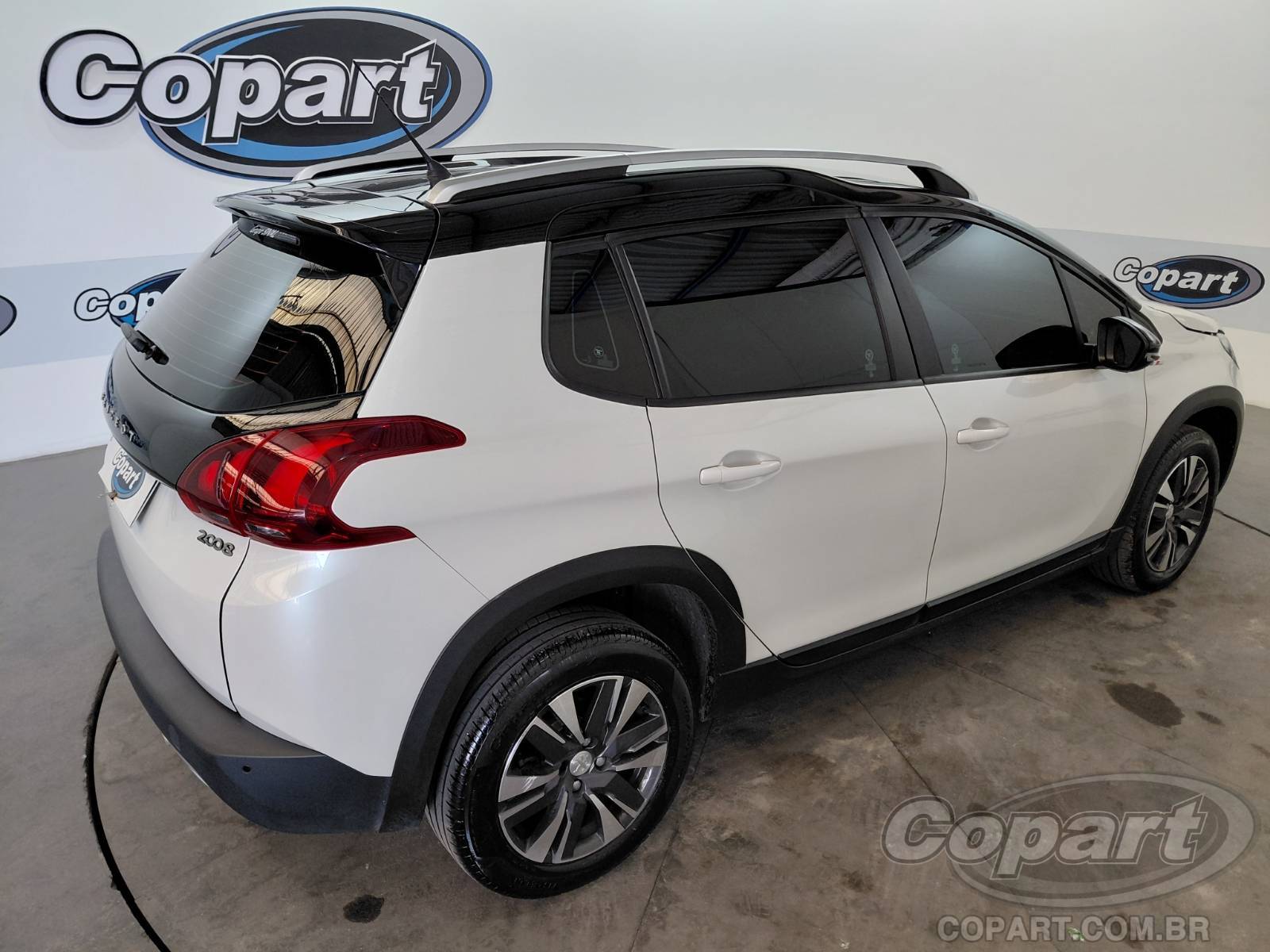 Foto 4: 2023 PEUGEOT 2008