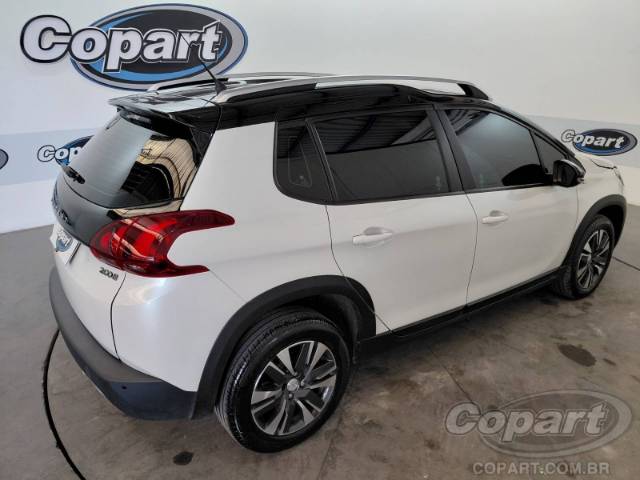 2023 PEUGEOT 2008 