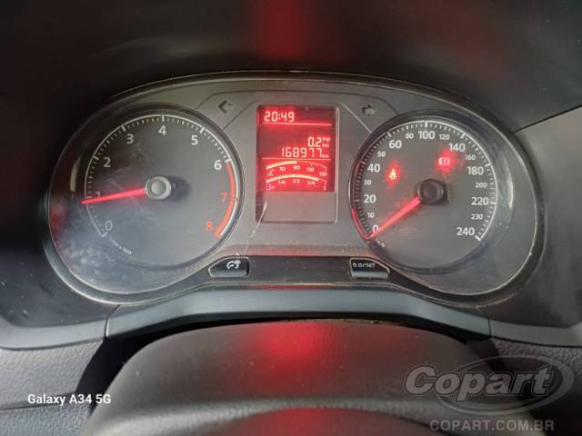 2021 VOLKSWAGEN VOYAGE 
