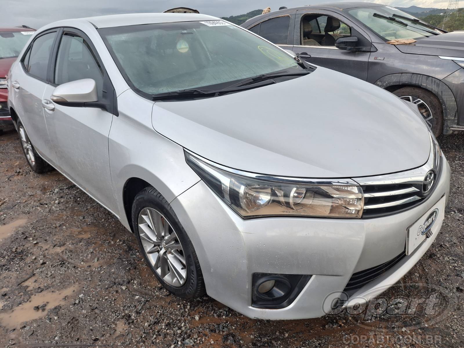 Veículo Toyota Corolla Toyota Corolla 2017, Flex, chassi 9BRBDWHEXH0311603, leilão judicial, Betim - MG 2017 em leilão