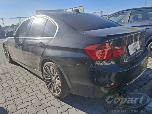 2013 BMW SERIE 3 