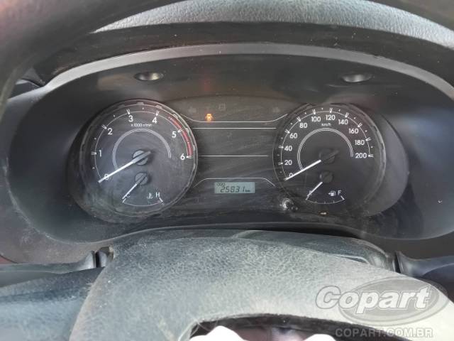 2024 TOYOTA HILUX CS 