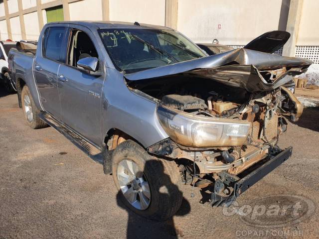 2019 TOYOTA HILUX CD 