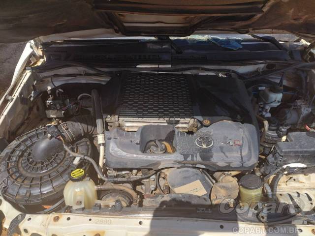 2014 TOYOTA HILUX SW4 