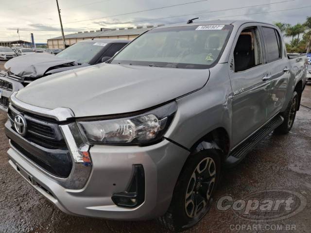 2024 TOYOTA HILUX CD 