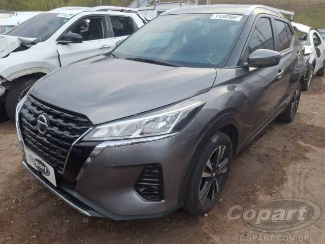 2022 NISSAN KICKS 