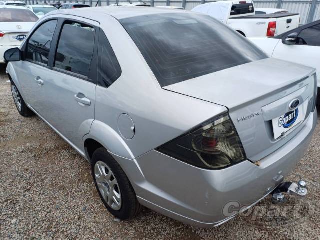 2012 FORD FIESTA SEDAN 