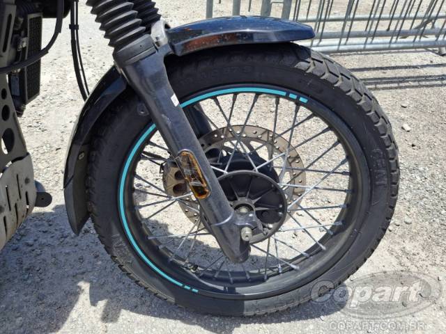 2024 ROYAL ENFIELD SCRAM 