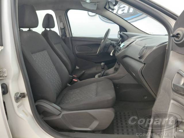 2021 FORD KA SEDAN 
