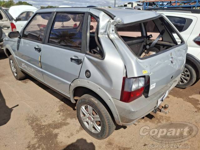 2013 FIAT UNO 