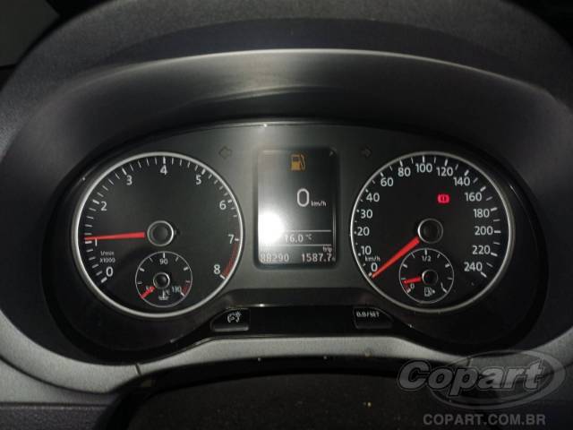 2014 VOLKSWAGEN FOX 
