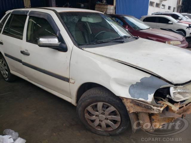 2001 VOLKSWAGEN GOL 