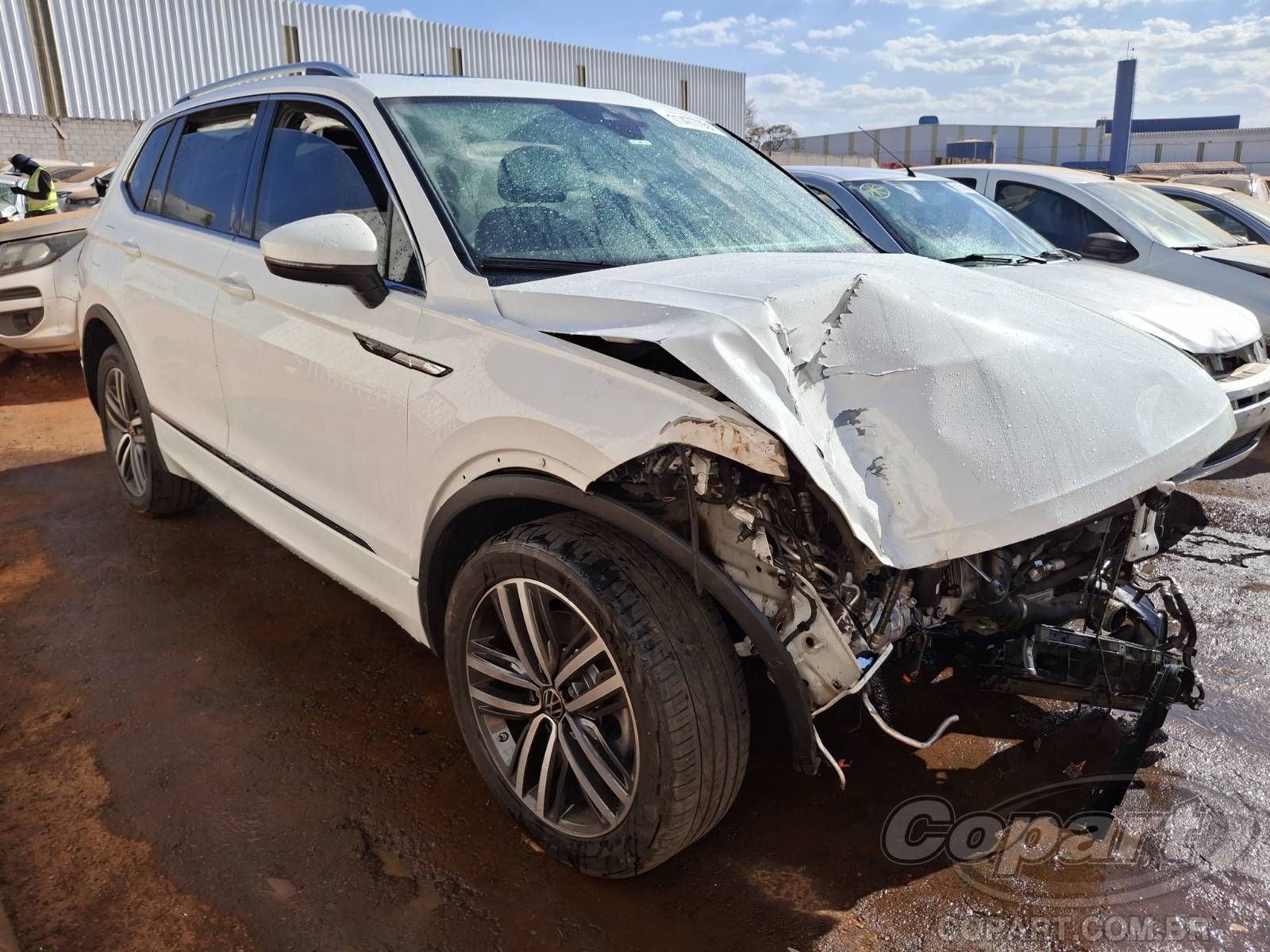 Veículo VW - VolksWagen Tiguan Volkswagen Tiguan AllSpace R-Line 4Motion 2025 Colisão 2025 em leilão