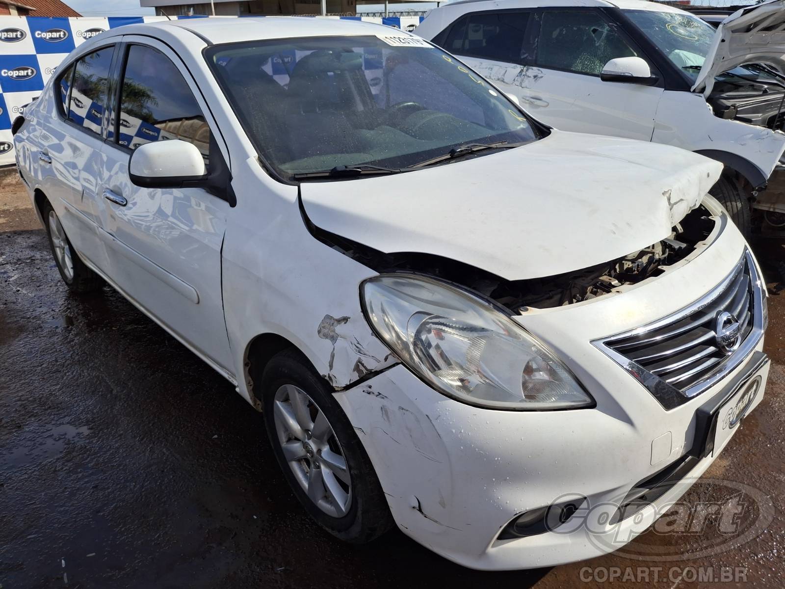 Veículo Nissan Versa Nissan Versa SL 1.6 16V 2014 2014 em leilão