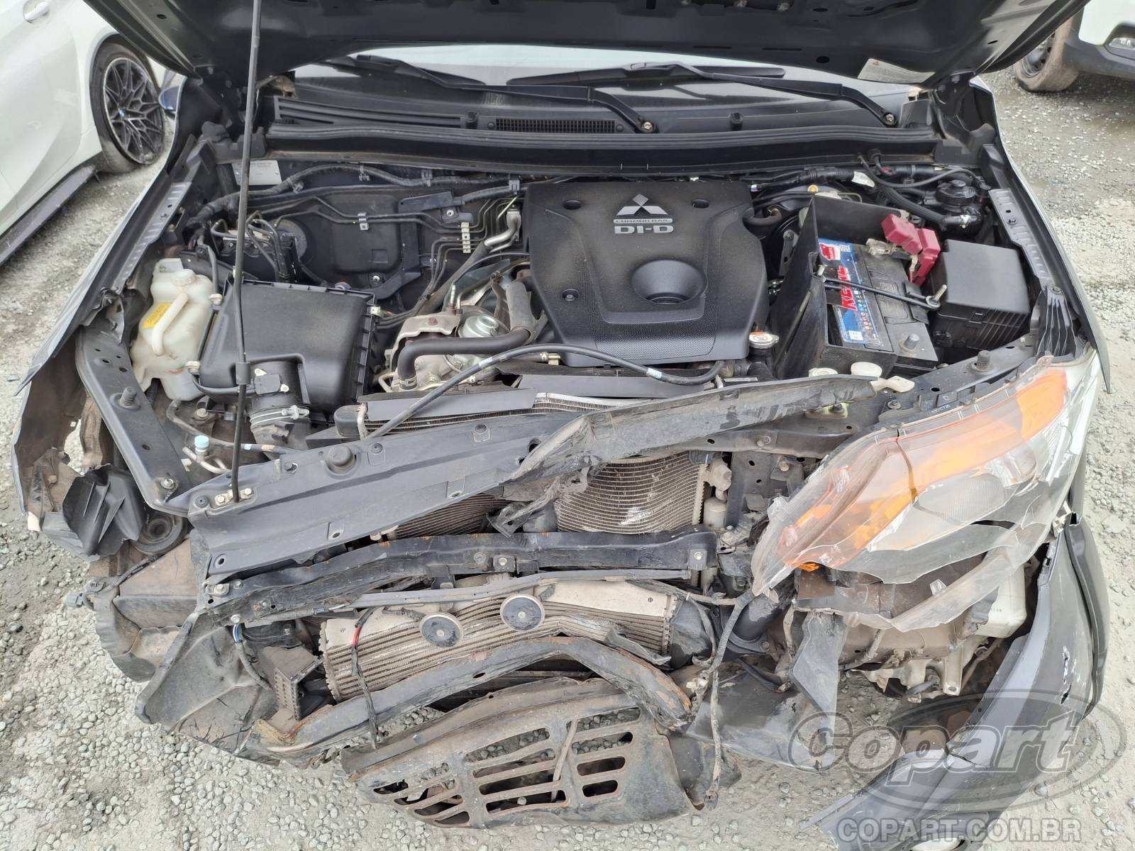 Foto 7 de 15: 2020 MITSUBISHI L200 TRITON SPORT