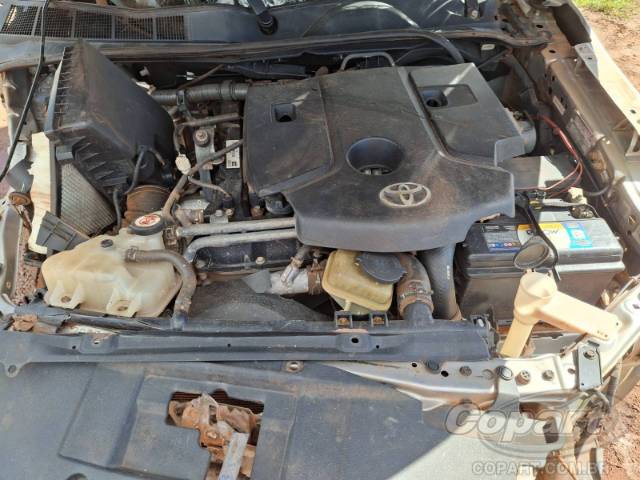 2017 TOYOTA HILUX CD 