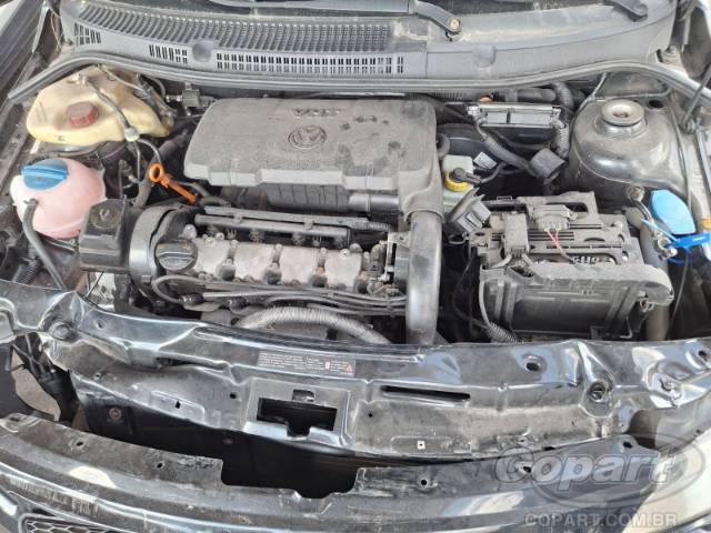 2010 VOLKSWAGEN VOYAGE 