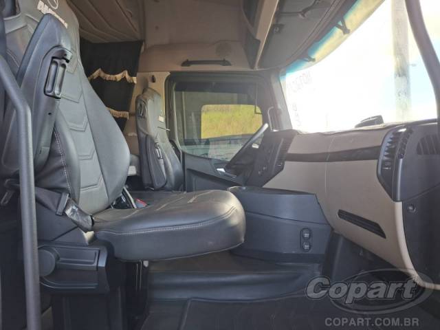 2023 MERCEDES BENZ ACTROS 