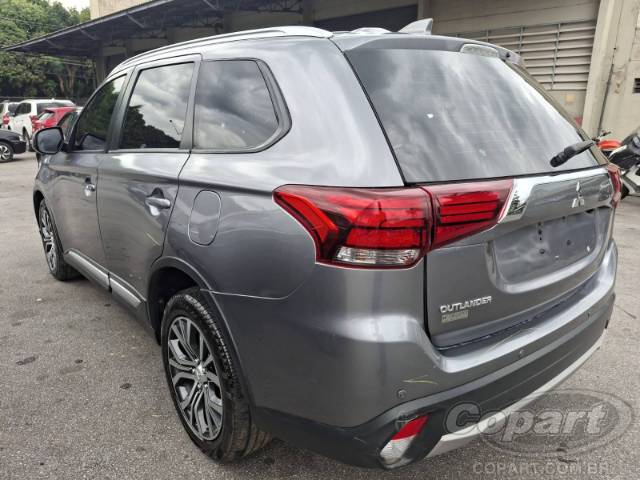 2018 MITSUBISHI OUTLANDER 