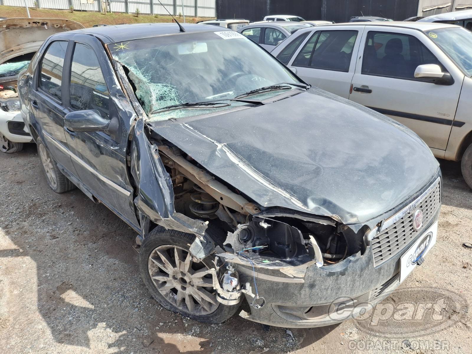 Veículo Fiat Siena Fiat Siena HLX 1.8 2009 2009 em leilão