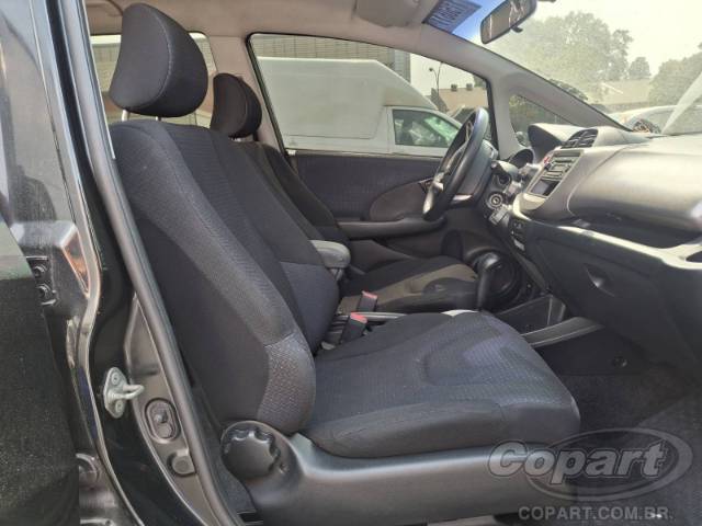 2010 HONDA FIT 