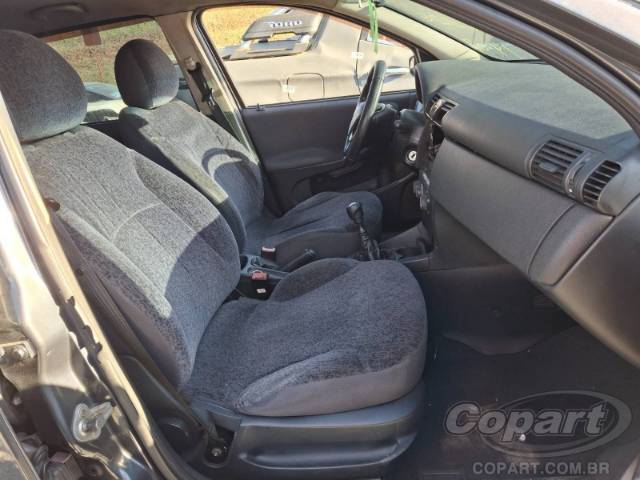 2004 FIAT STILO 