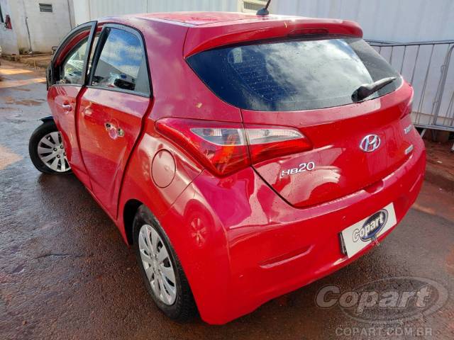 2015 HYUNDAI HB20 
