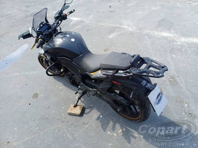2024 BAJAJ DOMINAR 