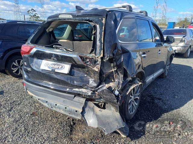 2018 MITSUBISHI OUTLANDER 
