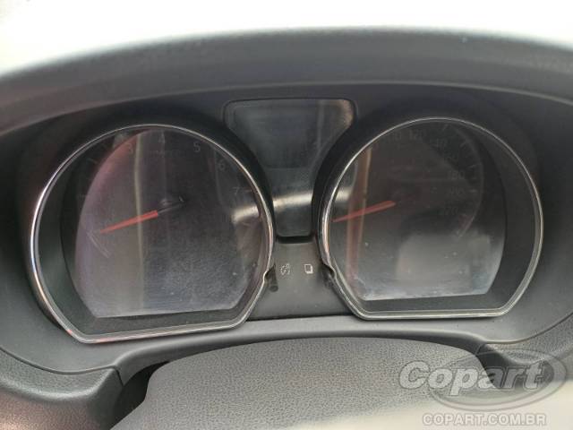 2014 NISSAN VERSA 