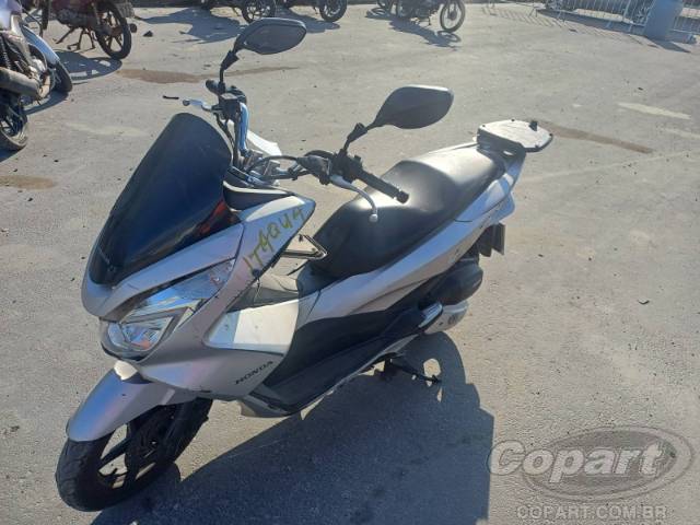 2017 HONDA PCX 