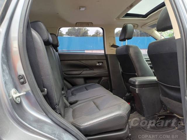 2018 MITSUBISHI OUTLANDER 
