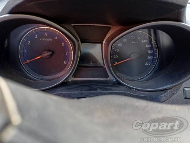 2016 HYUNDAI HB20S 