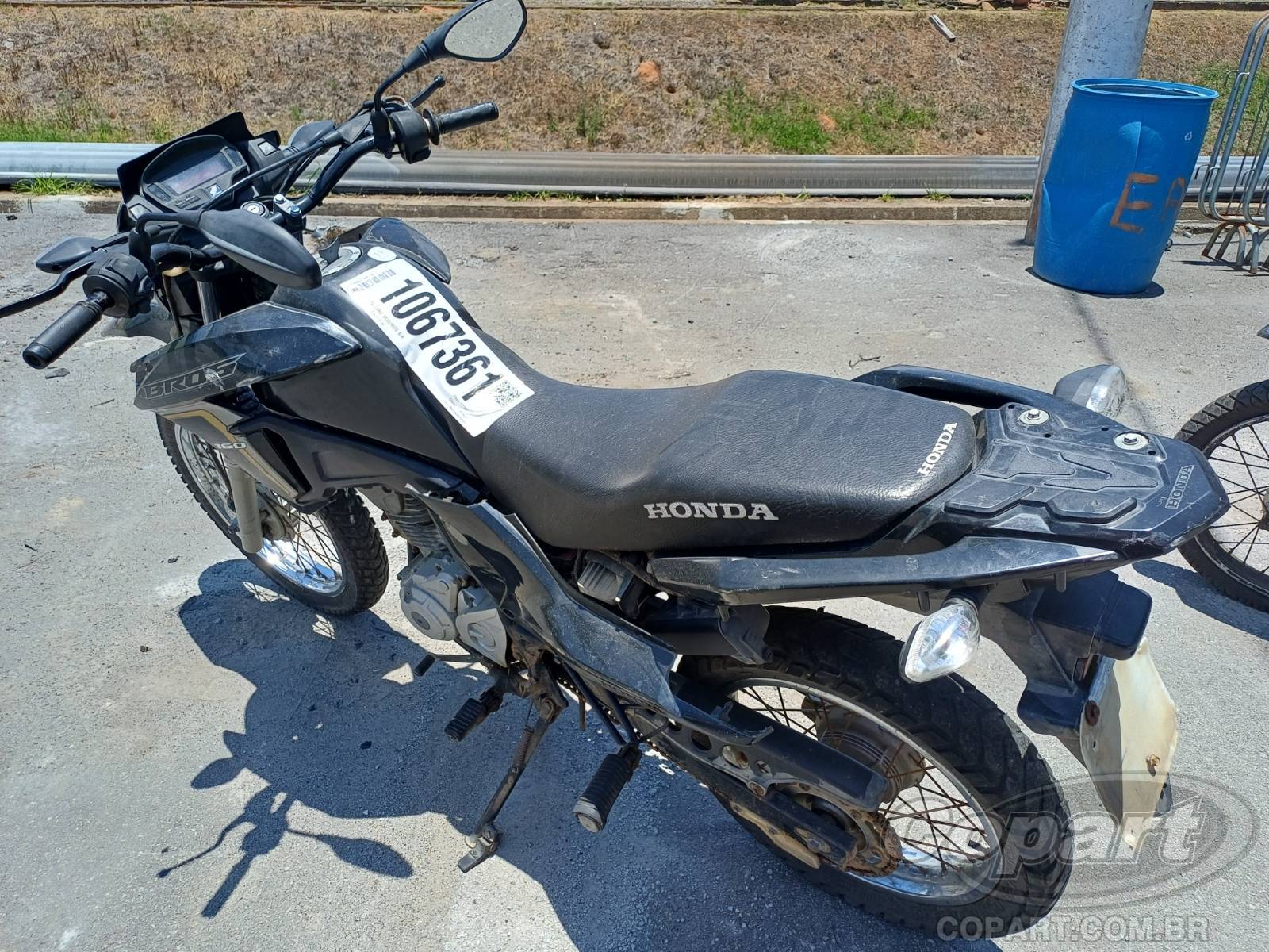 Foto 3: 2017 HONDA NXR 160